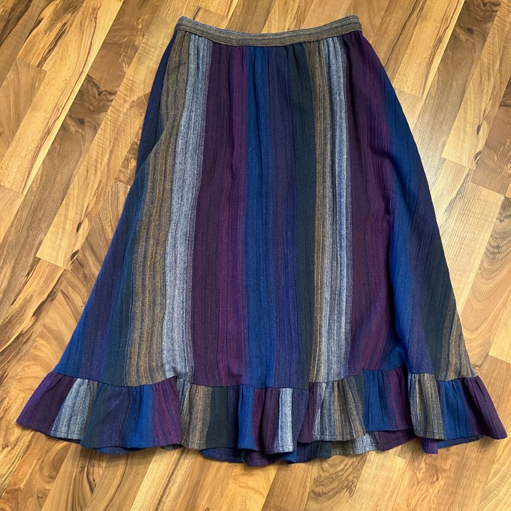 Vintage 
WOMANS 
Panhandle Slim 
Wool maxi skirt 
Prairie style
Western